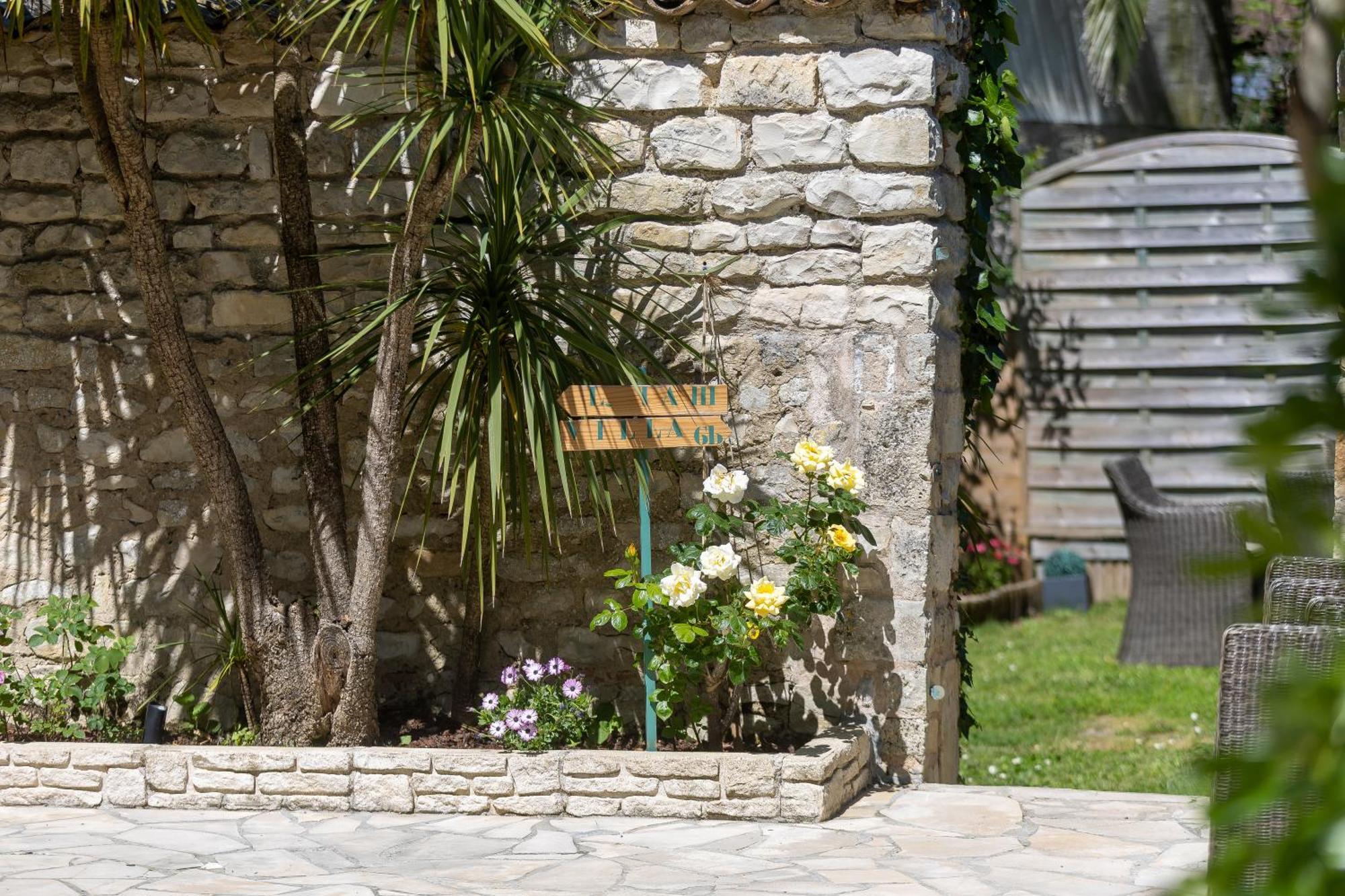 Le Clos Des Sternes ลาฟร็อตต์ ภายนอก รูปภาพ