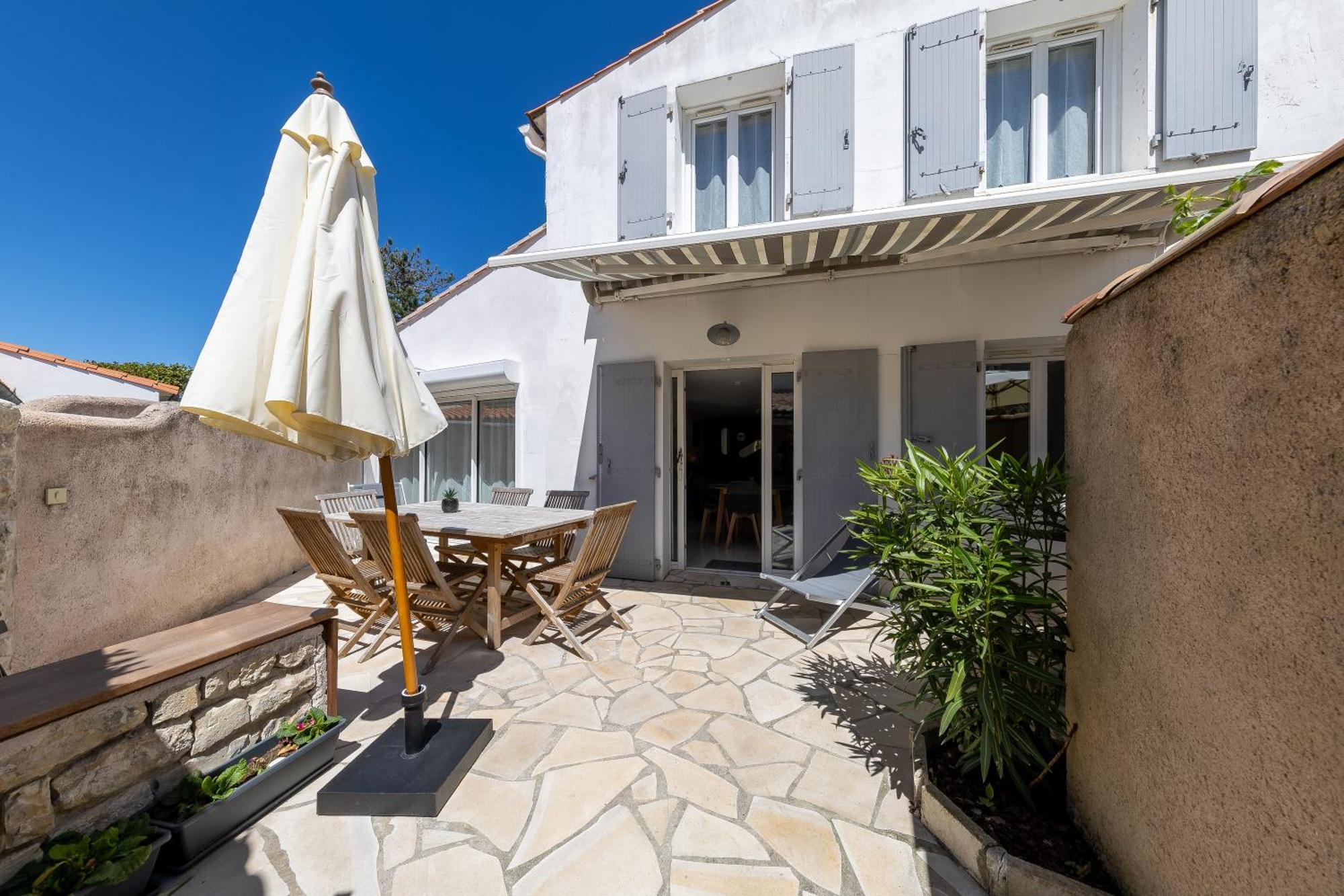 Le Clos Des Sternes ลาฟร็อตต์ ภายนอก รูปภาพ